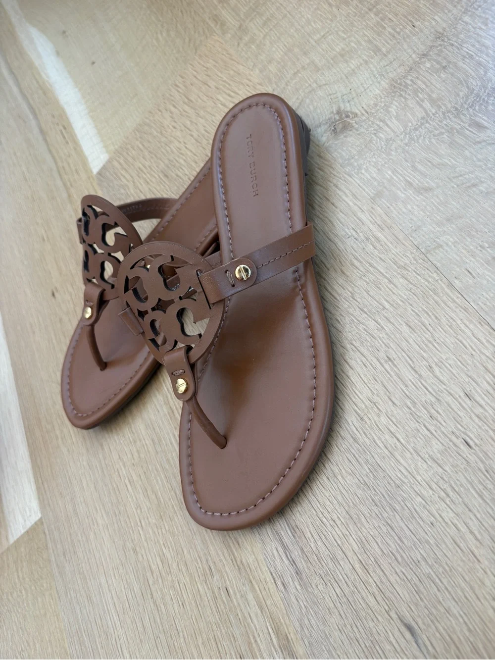 Tory Burch Leather Logo Thong Sandals in Cognac Brown with Gold Accents